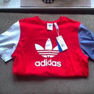 Adidas T Shirt